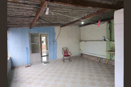Casa para alugar com 245m², 4 quartos e 1 vaga Casa para alugar com 245m², 4 quartos e 1 vagaÁrea de Serviço