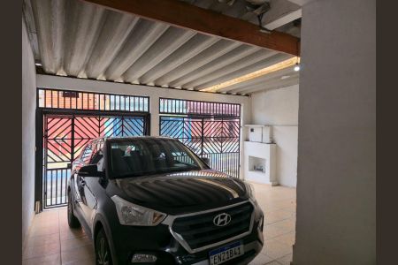 Casa para alugar com 245m², 4 quartos e 1 vaga Casa para alugar com 245m², 4 quartos e 1 vagaGaragem