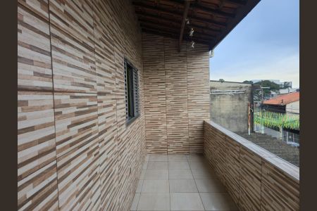 Casa para alugar com 245m², 4 quartos e 1 vaga Casa para alugar com 245m², 4 quartos e 1 vagaQuarto com Varanda