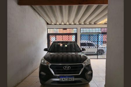 Casa para alugar com 245m², 4 quartos e 1 vaga Casa para alugar com 245m², 4 quartos e 1 vagaGaragem