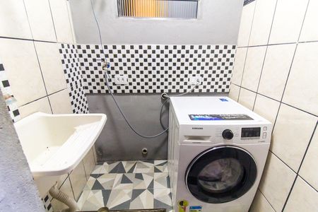Casa à venda com 250m², 4 quartos e 2 vagas Casa à venda com 250m², 4 quartos e 2 vagasÁrea de Serviço