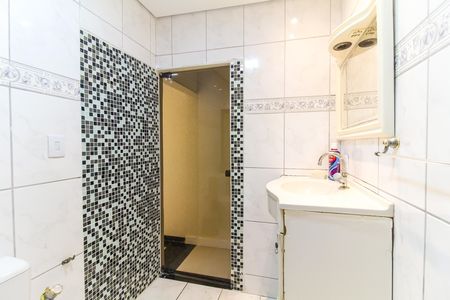 Casa à venda com 250m², 4 quartos e 2 vagas Casa à venda com 250m², 4 quartos e 2 vagasBanheiro da Suíte