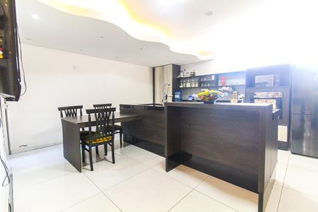 Cozinha de casa à venda com 4 quartos, 250m² em Cidade Nova São Miguel, São Paulo