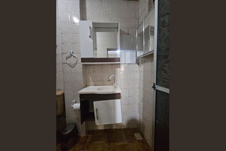 Casa para alugar com 32m², 1 quarto e sem vaga Casa para alugar com 32m², 1 quarto e sem vagaBanheiro