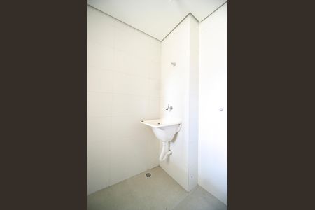 Apartamento à venda com 38m², 2 quartos e sem vaga Apartamento à venda com 38m², 2 quartos e sem vagaÁrea de serviço