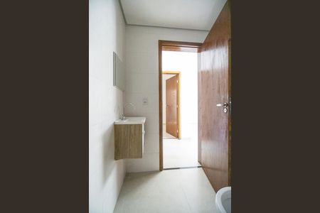 Apartamento à venda com 38m², 2 quartos e sem vaga Apartamento à venda com 38m², 2 quartos e sem vagaBanheiro
