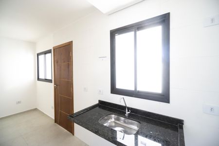 Cozinha de apartamento à venda com 2 quartos, 38m² em Cidade Mãe do Céu, São Paulo