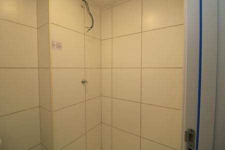 Banheiro de apartamento à venda com 2 quartos, 54m² em Cidade São Mateus, São Paulo