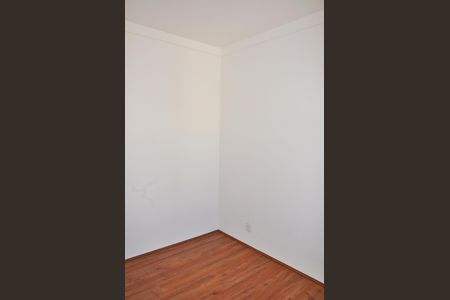 Apartamento para alugar com 32m², 2 quartos e sem vaga Apartamento para alugar com 32m², 2 quartos e sem vagaDetalhe - Quarto 01