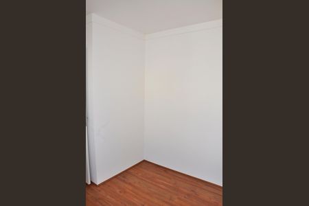 Apartamento para alugar com 32m², 2 quartos e sem vaga Apartamento para alugar com 32m², 2 quartos e sem vagaDetalhe - Quarto 01