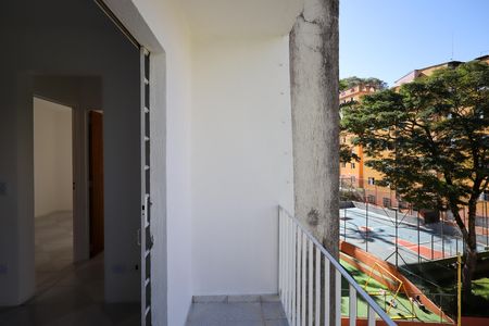 Apartamento à venda com 57m², 2 quartos e 1 vaga Apartamento à venda com 57m², 2 quartos e 1 vagaVaranda