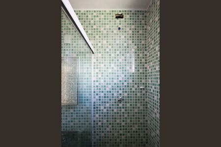Banheiro de apartamento à venda com 2 quartos, 57m² em Vila Castelo, São Paulo