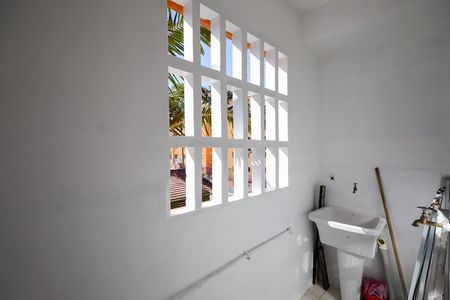 Área de Serviço de apartamento à venda com 2 quartos, 57m² em Vila Castelo, São Paulo