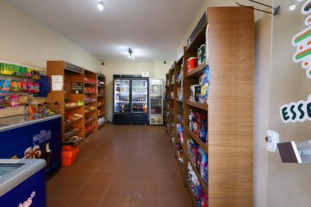 Apartamento à venda com 57m², 2 quartos e 1 vaga Apartamento à venda com 57m², 2 quartos e 1 vagaMini Mercado