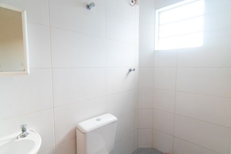 Banheiro da Suíte de casa para alugar com 1 quarto, 35m² em Parque Jabaquara, São Paulo