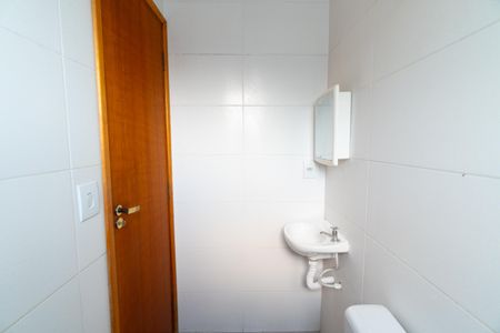 Banheiro da Suíte de casa para alugar com 1 quarto, 35m² em Parque Jabaquara, São Paulo