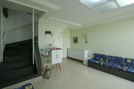 Sala de casa para alugar com 2 quartos, 138m² em Oswaldo Cruz, São Caetano do Sul