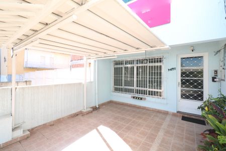 Casa para alugar com 138m², 2 quartos e 1 vaga Casa para alugar com 138m², 2 quartos e 1 vagaGaragem
