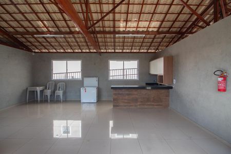 Apartamento para alugar com 55m², 2 quartos e 1 vaga Apartamento para alugar com 55m², 2 quartos e 1 vagaÁrea comum - Salão de festas