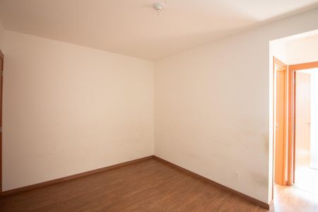 Sala de apartamento para alugar com 2 quartos, 55m² em Nacional, Contagem