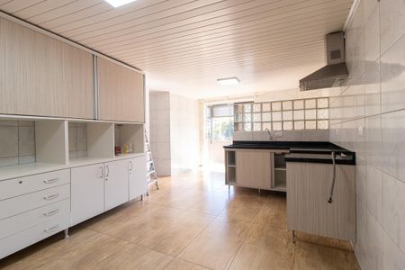 Apartamento para alugar com 175m², 3 quartos e 1 vagaCozinha - Armários