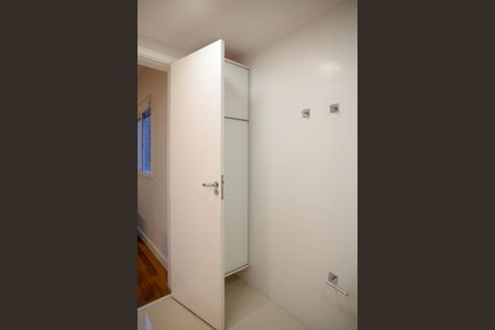 Apartamento à venda com 133m², 3 quartos e 2 vagas Apartamento à venda com 133m², 3 quartos e 2 vagasBanheiro da Suíte 3