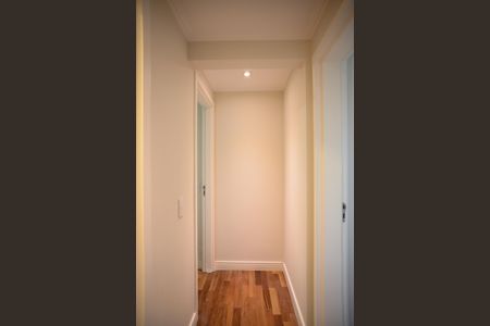 Apartamento à venda com 133m², 3 quartos e 2 vagas Apartamento à venda com 133m², 3 quartos e 2 vagasCorredor