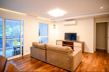 Sala de apartamento para alugar com 3 quartos, 133m² em Bosque da Saúde, São Paulo