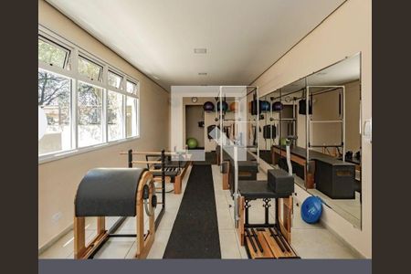 Sala de apartamento para alugar com 3 quartos, 133m² em Bosque da Saúde, São Paulo