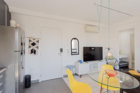 Sala de apartamento para alugar com 1 quarto, 37m² em Sumarezinho, São Paulo