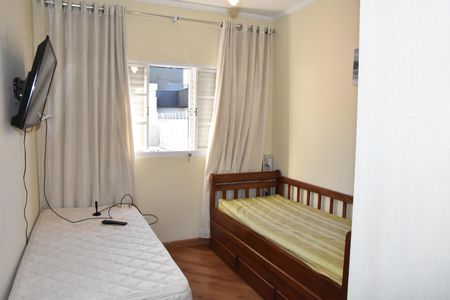 Casa à venda com 166m², 2 quartos e 2 vagas
