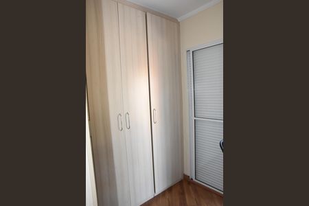 Casa à venda com 166m², 2 quartos e 2 vagas