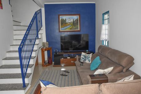 Casa à venda com 166m², 2 quartos e 2 vagas