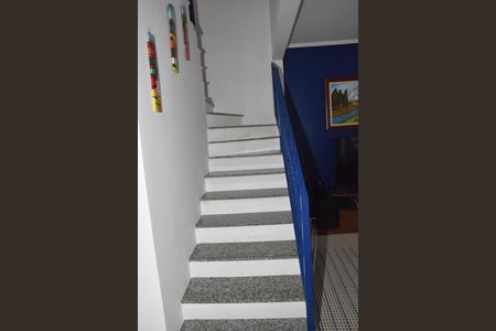 Casa à venda com 166m², 2 quartos e 2 vagas