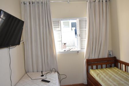 Casa à venda com 166m², 2 quartos e 2 vagas