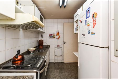 Apartamento à venda com 175m², 2 quartos e 2 vagasCozinha