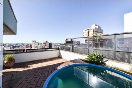 Apartamento à venda com 175m², 2 quartos e 2 vagasÁrea Cobertura