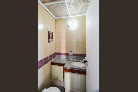 Apartamento à venda com 175m², 2 quartos e 2 vagasLavabo Cobertura