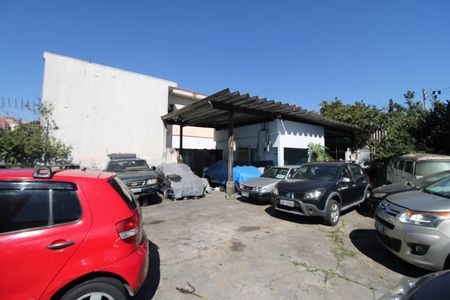 Garagem de casa à venda com 1 quarto, 330m² em Jardim das Laranjeiras, São Paulo