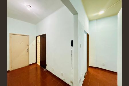 Apartamento à venda com 40m², 1 quarto e sem vaga Apartamento à venda com 40m², 1 quarto e sem vagaSala
