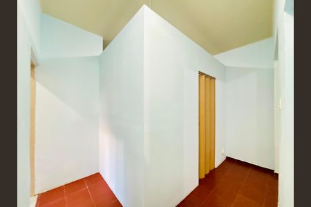 Apartamento à venda com 40m², 1 quarto e sem vaga Apartamento à venda com 40m², 1 quarto e sem vagaCorredor