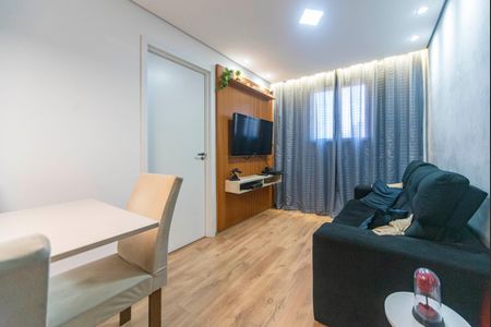 Apartamento à venda com 58m², 3 quartos e 1 vaga Apartamento à venda com 58m², 3 quartos e 1 vagaSala