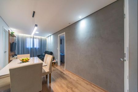 Apartamento à venda com 58m², 3 quartos e 1 vaga Apartamento à venda com 58m², 3 quartos e 1 vagaSala
