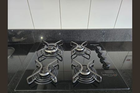 Cozinha de apartamento para alugar com 2 quartos, 57m² em Jardim Flor da Montanha, Guarulhos