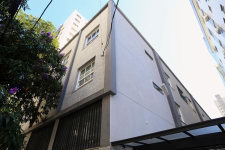 Fachada de apartamento para alugar com 2 quartos, 57m² em Funcionários, Belo Horizonte