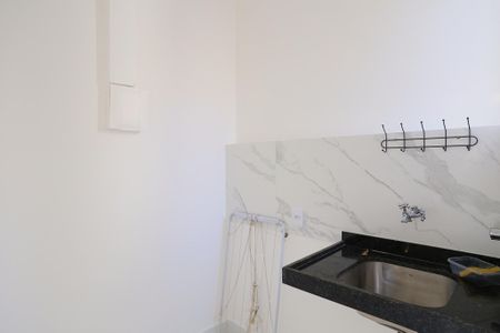 Área de Serviço de apartamento para alugar com 2 quartos, 57m² em Funcionários, Belo Horizonte