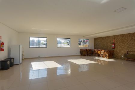 Apartamento para alugar com 48m², 2 quartos e 1 vagaÁrea comum - Salão de festas