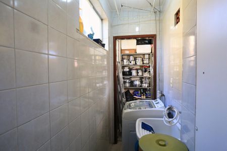 Apartamento à venda com 71m², 3 quartos e 1 vaga Apartamento à venda com 71m², 3 quartos e 1 vagaCozinha e Área de Serviço