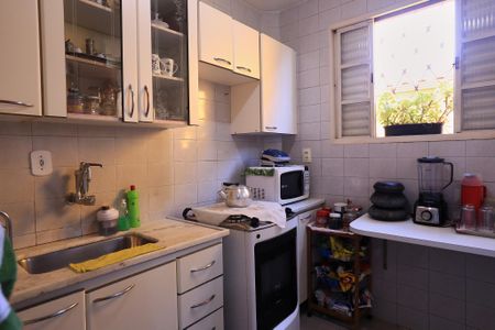 Apartamento à venda com 71m², 3 quartos e 1 vaga Apartamento à venda com 71m², 3 quartos e 1 vagaCozinha e Área de Serviço