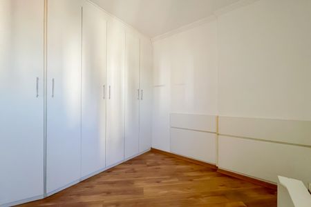 Apartamento à venda com 84m², 3 quartos e 2 vagasQuarto 3